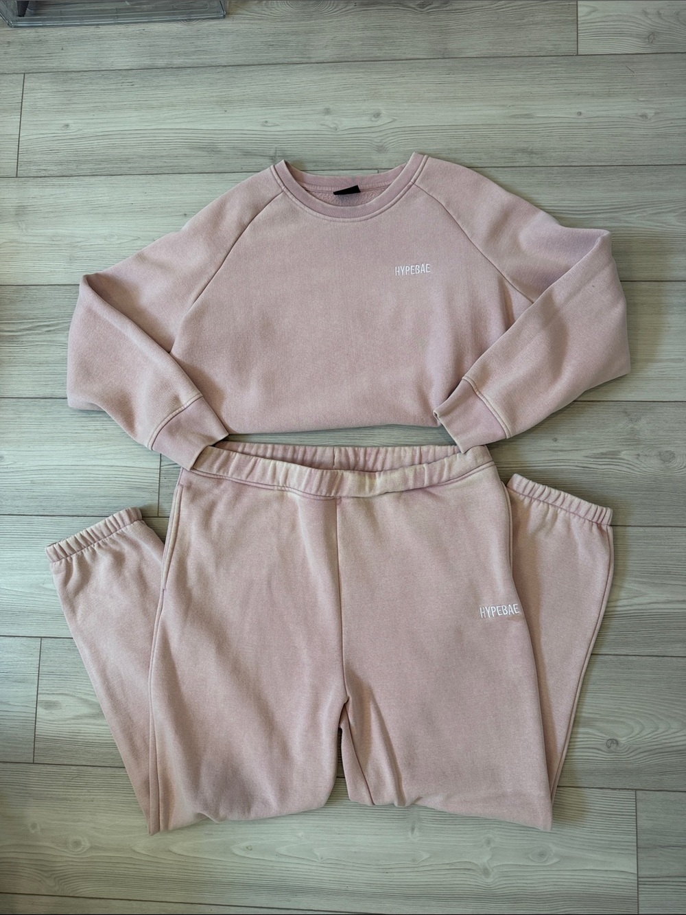 Hypebae Blush Pink Cropped Sweatshirt & Jogger Set
